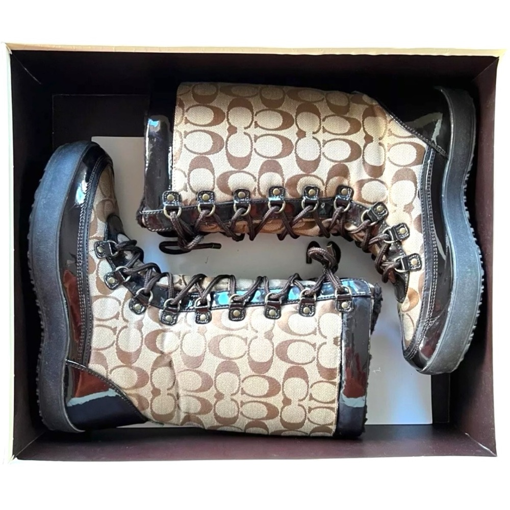 Coach Peggy Khaki and Brown Patent Leather Trim Boots/Shoes Size 8 Worn Once - Picture 5 of 11